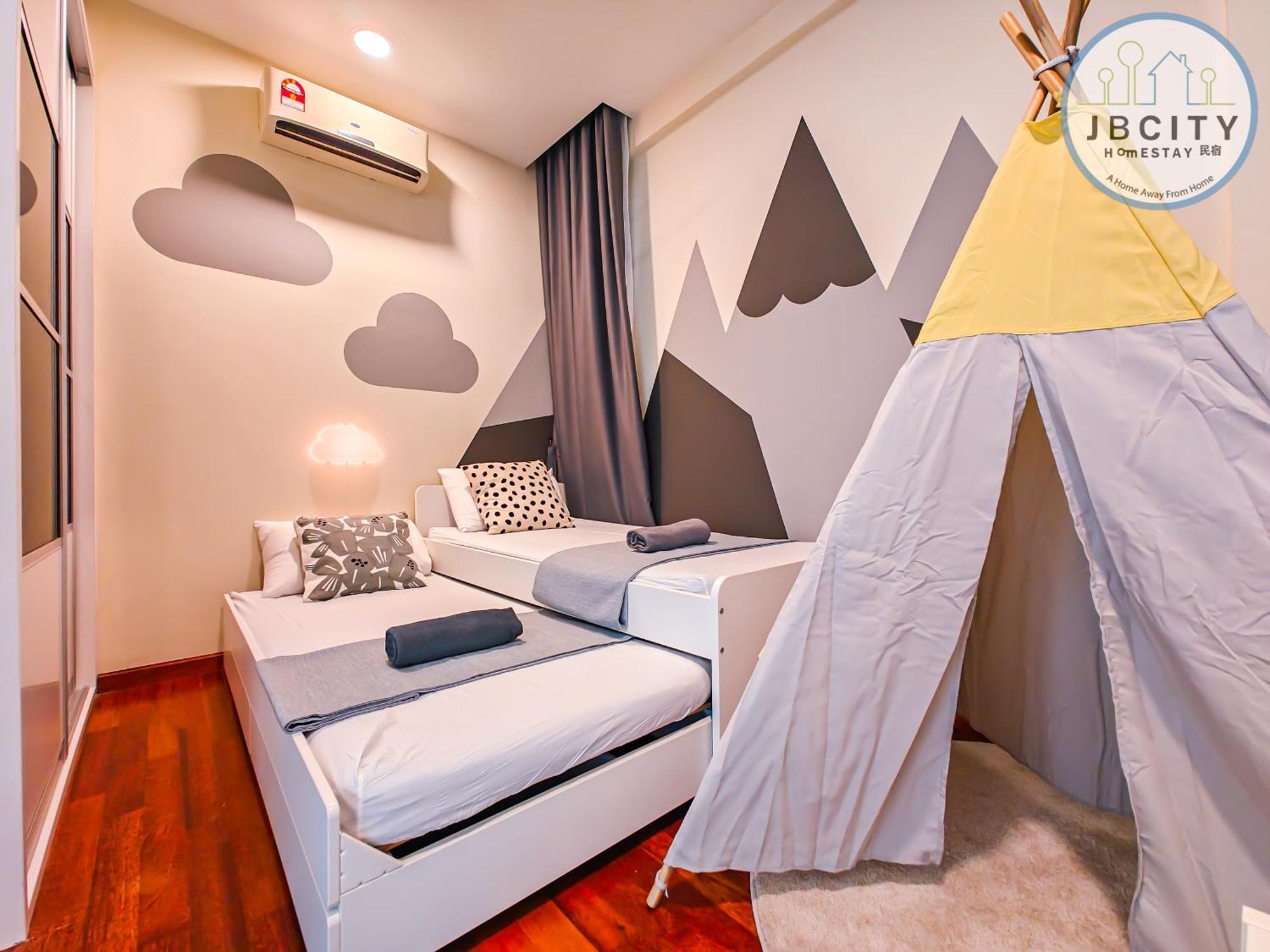 Apartment Medini Signature Suites By Jbcity Home